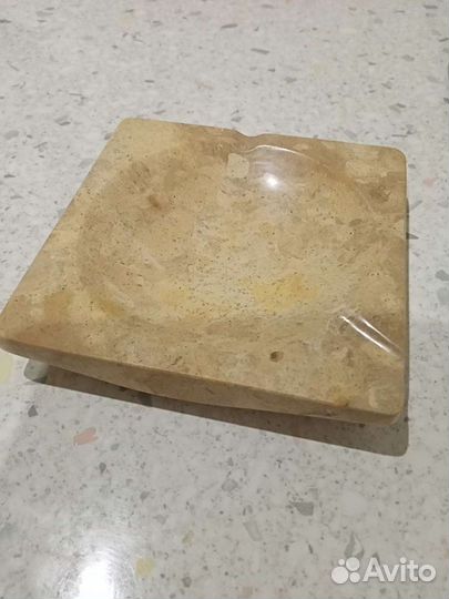 Пепельница