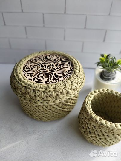 Набор вязаных корзин