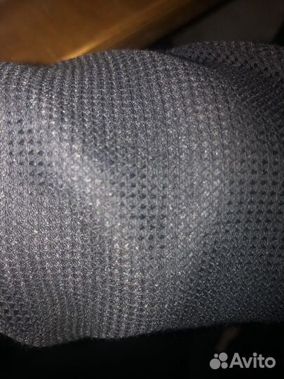 Рубашки: белая,черная,и