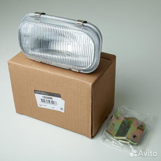 Туманка MMC canter 1994-2003 г, белая, ootoko