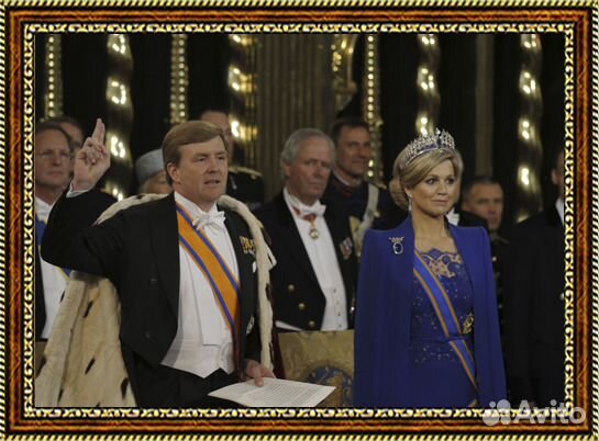 Портреты и репродукции в рамке со стеклом