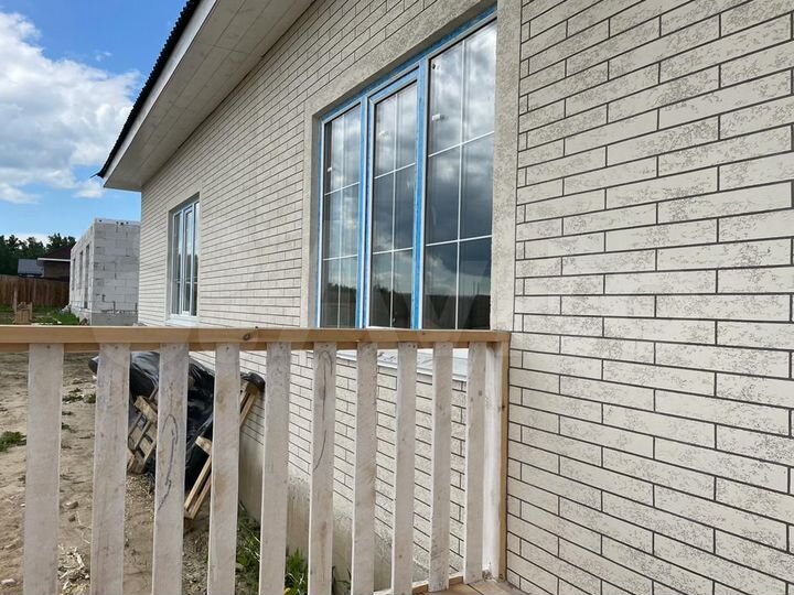 Дом 212 м² на участке 10 сот.