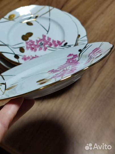 Тарелки фарфоровые Дулево Розовая ветка