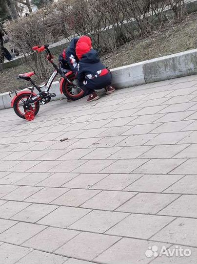 Детский велосипед