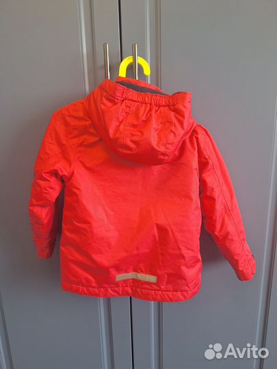 Куртка на девочку