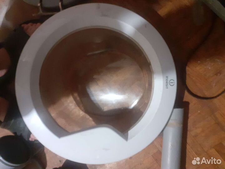 Люк стиральной машины indesit