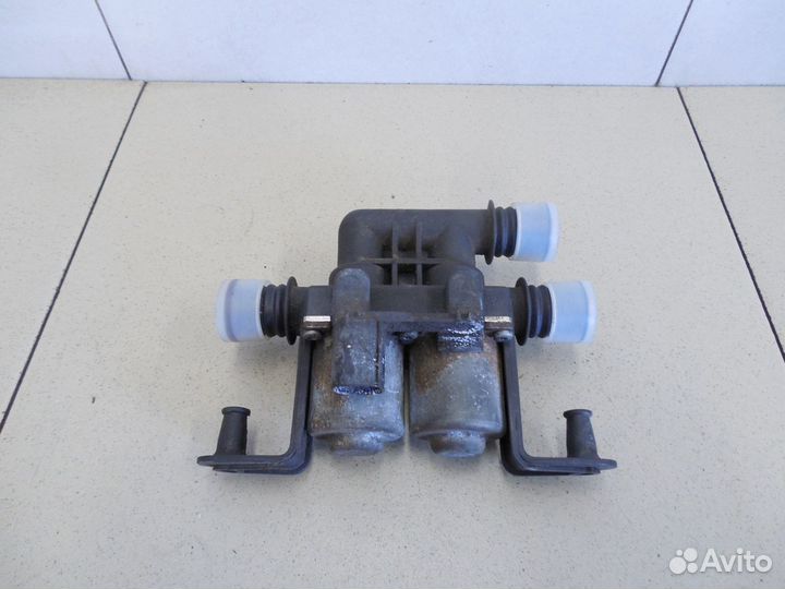 Клапан отопителя 5-серия E60/E61 2003-2009