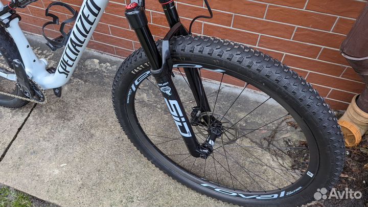 Specialized epic expert 2023 M size