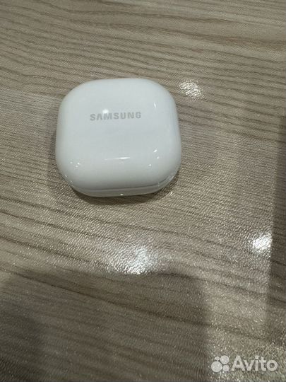 Samsung galaxy buds 2