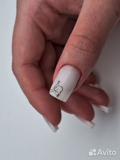 Маникюр наращивание ногтей