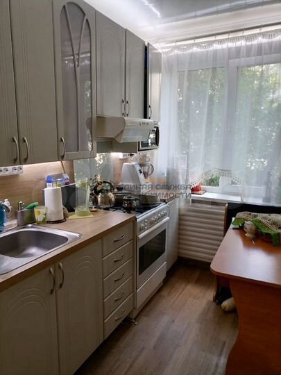 2-к. квартира, 50 м², 1/9 эт.