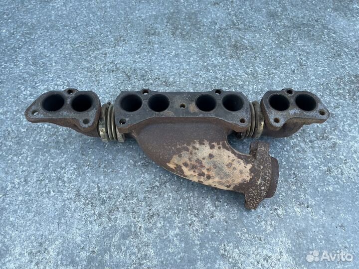 Выпускной коллектор правый M119 Mercedes W140