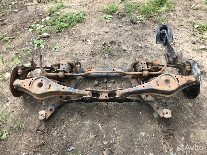 Подрамник задний Skoda Superb 3T 2.0 clja TDI 2012