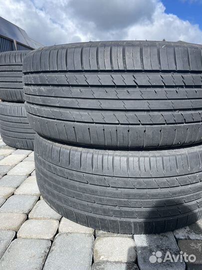 Tracmax X-Privilo RS01+ 275/45 R20 и 305/40 R20 112