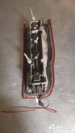 Фонарь задний правый Ford Transit 7 2008