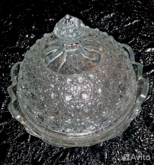 Конфетница хрустальная