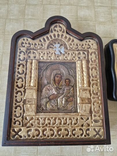 Старинная икона Смоленская 19 век в редком окладе