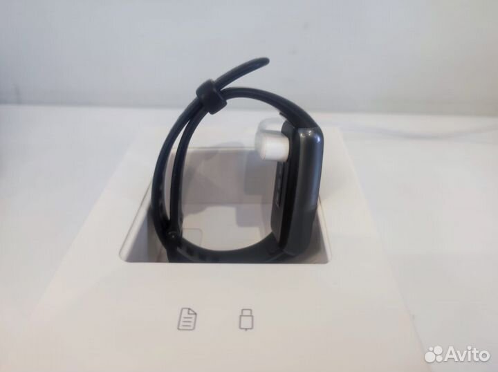 Смарт часы Huawei band 6