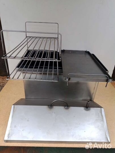 Коптильни с гидрозатвором и крышкой домиком новая