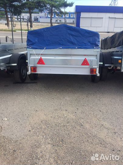 Легковой прицеп