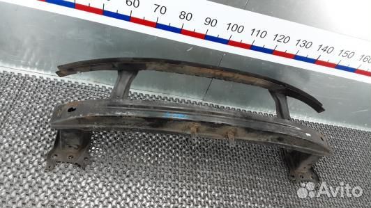 Усилитель бампера передний (кронштейн) volkswagen