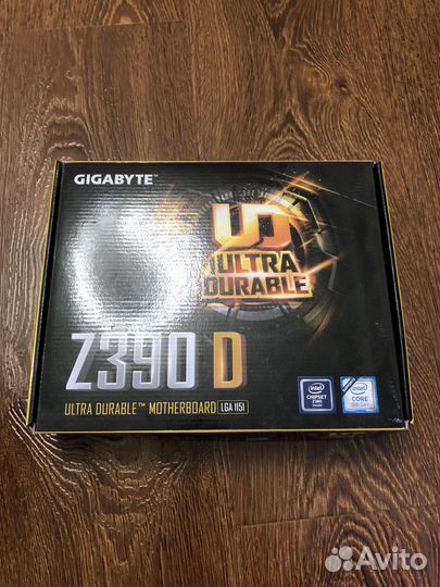 Материнская плата с процессором gigabyte z390d