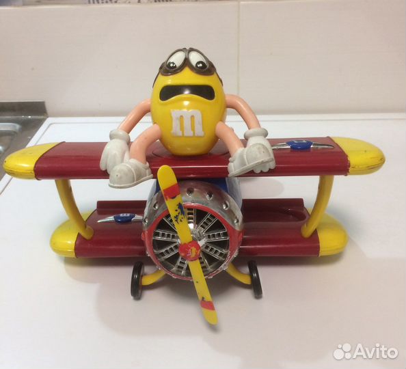 Коллекционная игрушка диспенсер M&Ms