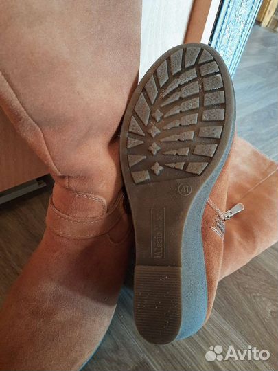 Сапожки черные