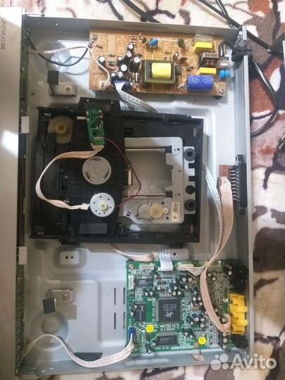 DVD Player Daewoo Electronics модель DV2200S