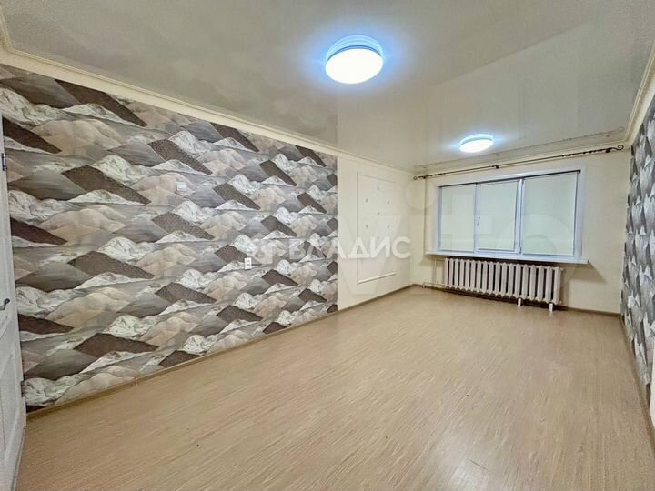 2-к. квартира, 48 м², 1/5 эт.