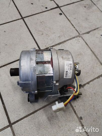 Двигатель от стиральной машины