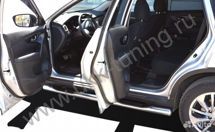 Порог труба с проступью Nissan X-trail 2018