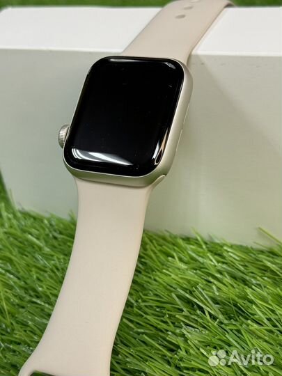 Apple Watch SE 40mm 2022 Starlight, S / M