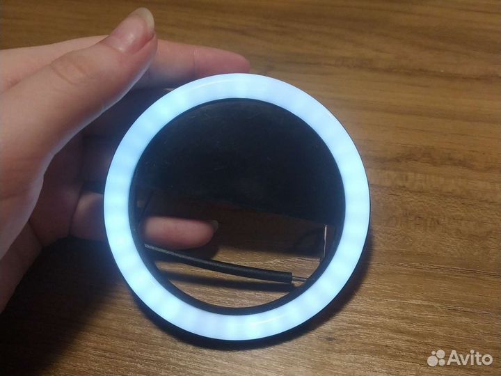 Кольцо для селфи на телефон