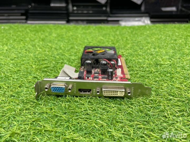 Видеокарта GeForce 8400GS 512Mb