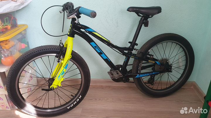 Детский горный велосипед GT stomper 20