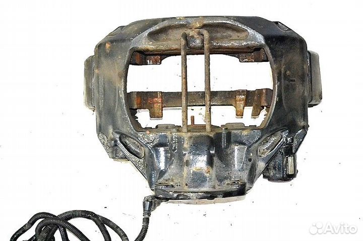 Суппорт ведущего моста, правый MAN TGX 18.440 (01