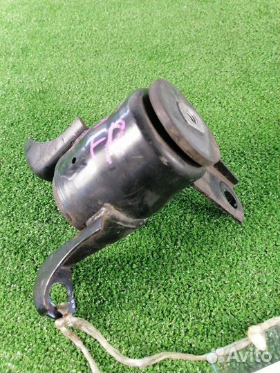 Подушка двигателя правая Mazda Demio DE3FS zjve