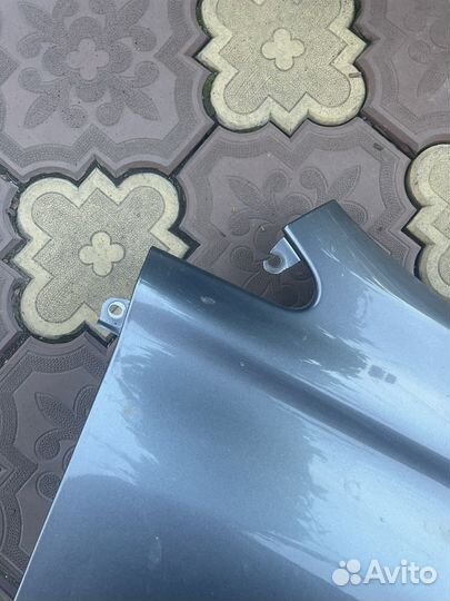 Крыло правое переднее