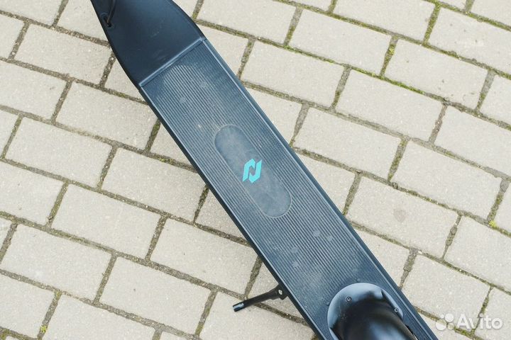 Электросамокат Neoline T28