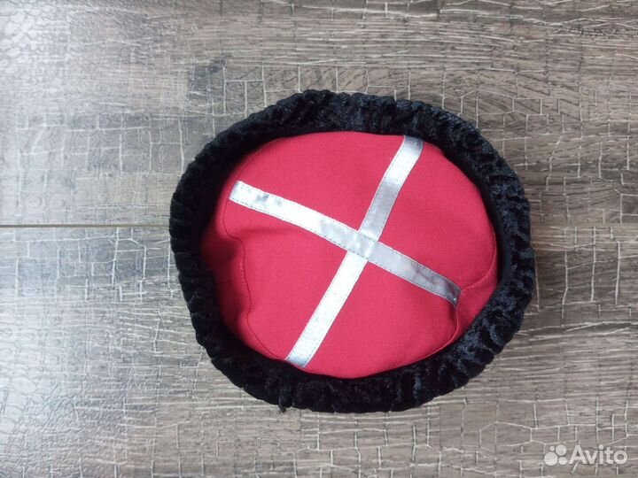 Мужская шапка, кубанка