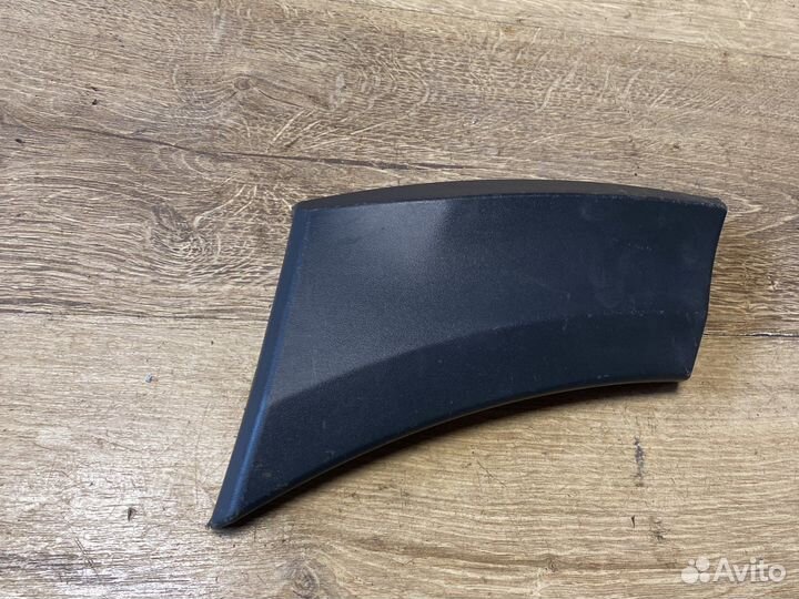 Mercedes sprinter 906 молдинг левого крыла