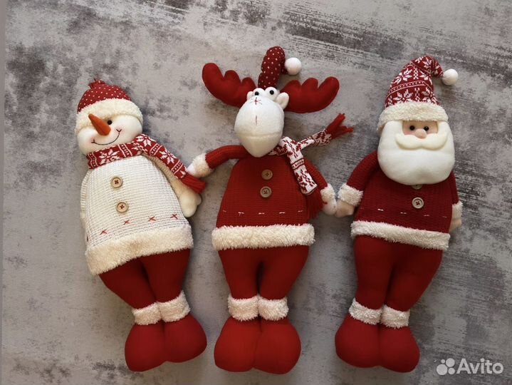 Новогодние ростовые игрушки