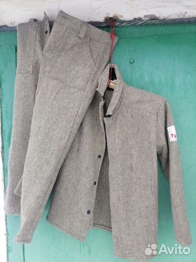 Костюм суконный