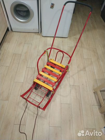 Детские санки с колесами