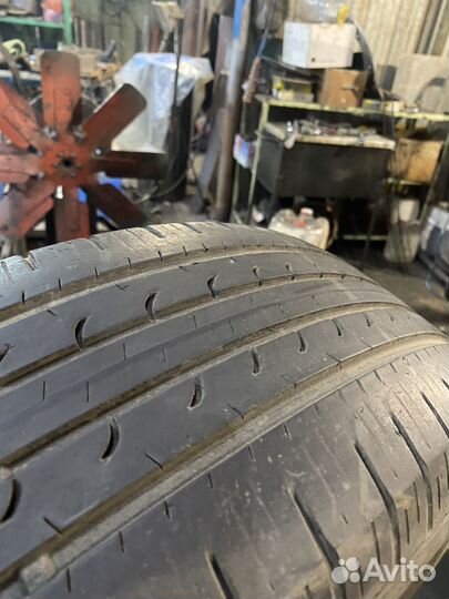 Goodyear EfficientGrip SUV 4x4 215/60 R17 96H
