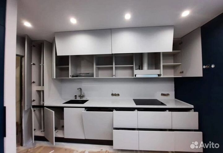 Кухонные гарнитуры