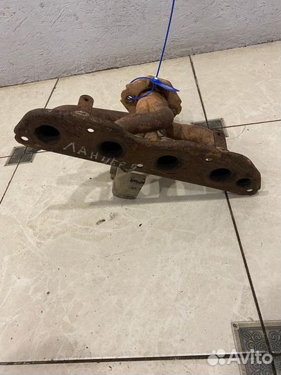 Выпускной коллектор Mitsubishi Lancer 9