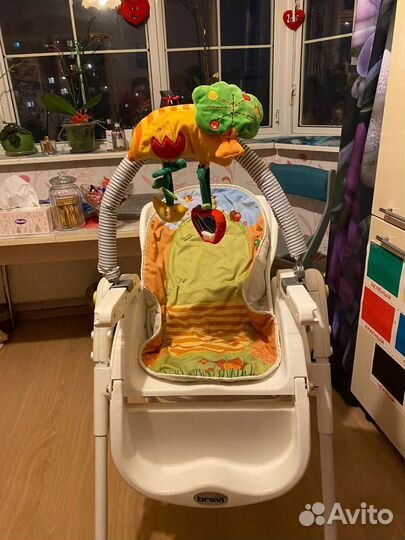Стульчик для кормления brevi