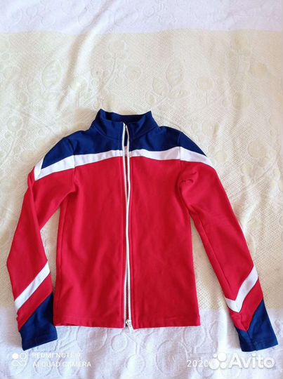 Термокофта и термоводолазка для фигуристов